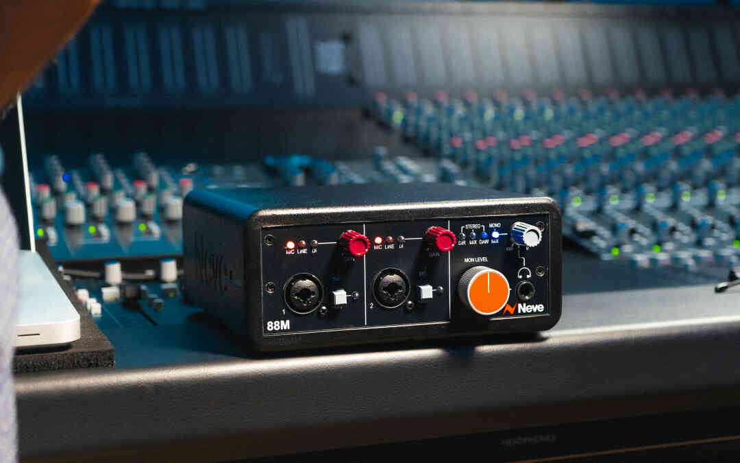 [ Review ] Neve 88M Dual Mic Audio Interface